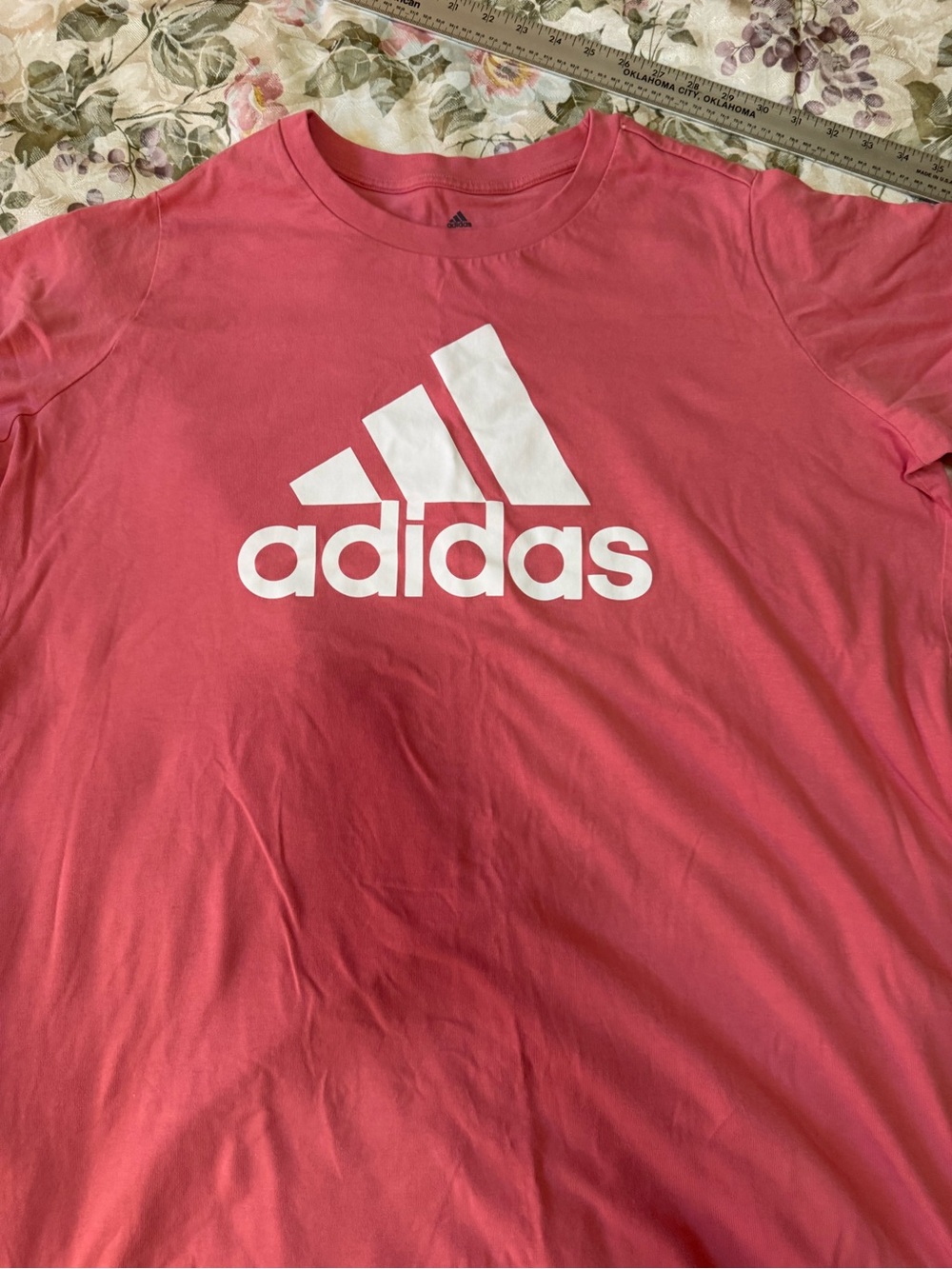 adidas Pink Big Logo Graphic T-Shirt 2X Short Sleeve Crewneck